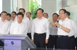 贵州省党政代表团走访以岭药业